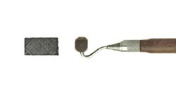 ROULETTE DIAMETRO: 10 X 10 MM PASSO: 0.5 MM LUNGHEZZA: 215 MM