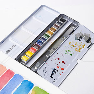 WINSOR & NEWTON PROFESSIONAL WATERCOLOUR CUSTOMISABLE TRAVEL TIN WITH 12 HALF PANS - SPACE FOR 24 HALF PANS