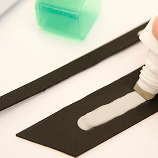 TOMBOW MONO MULTI LIQUID GLUE FLÜSSIGKLEBER