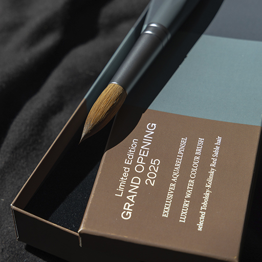 DA VINCI MAESTRO KOLINSKY ROUND BRUSH SHORT HANDLE SERIES 30GO-2025 - LIMITED EDITION GRAND OPENING 2025